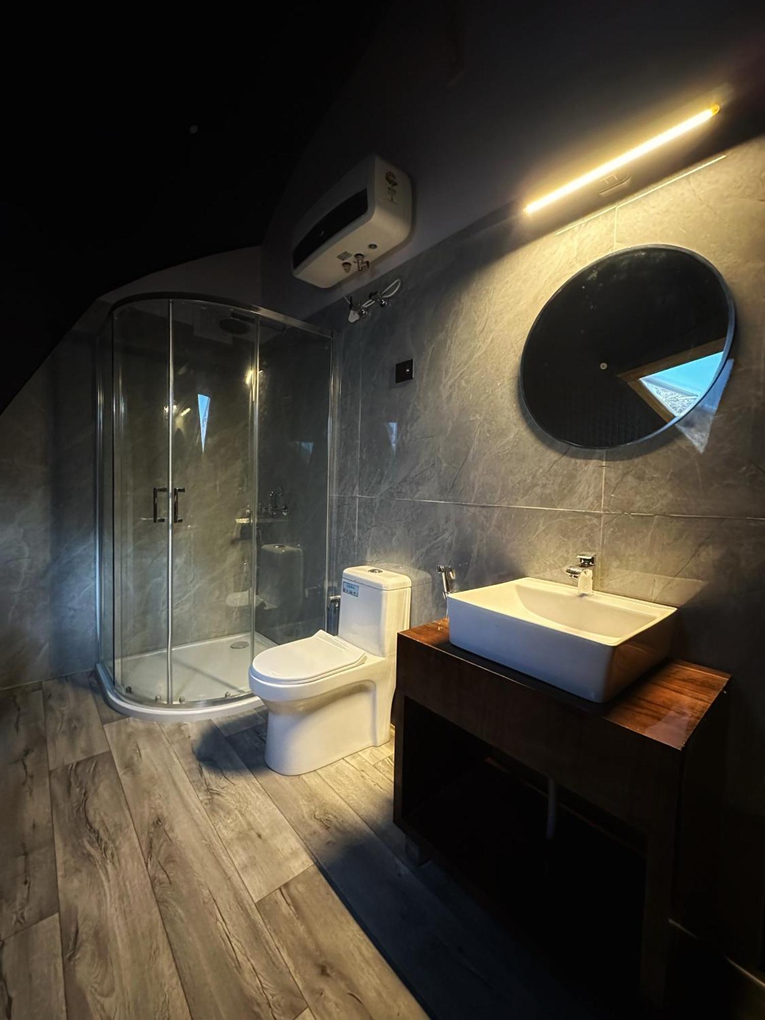 Fayul Retreat - India Highest Glamp And Ecoluxury Stay Kalpa Eksteriør billede